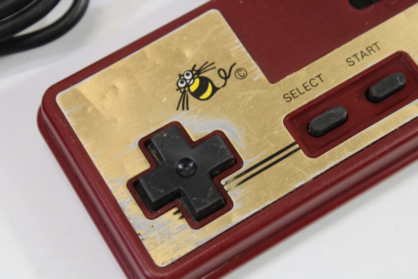 Hudson Soft HC62-4 Turbo Controller (B) Nintendo Famicom FC
