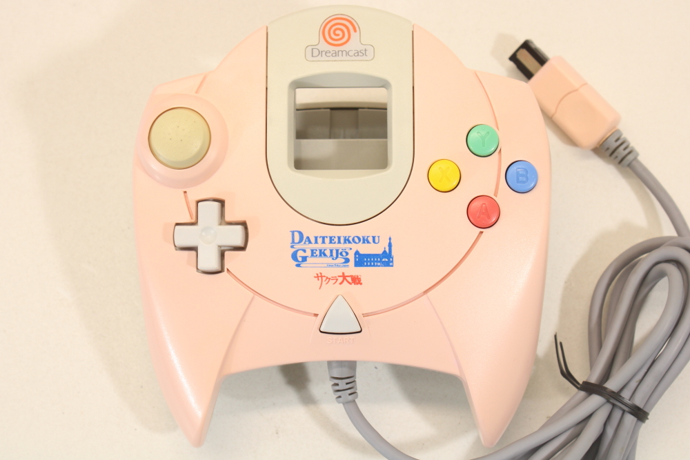 SEGA Dreamcast Sakura Wars Pink Console & Controller VMU AV AC Bundle SS (B)