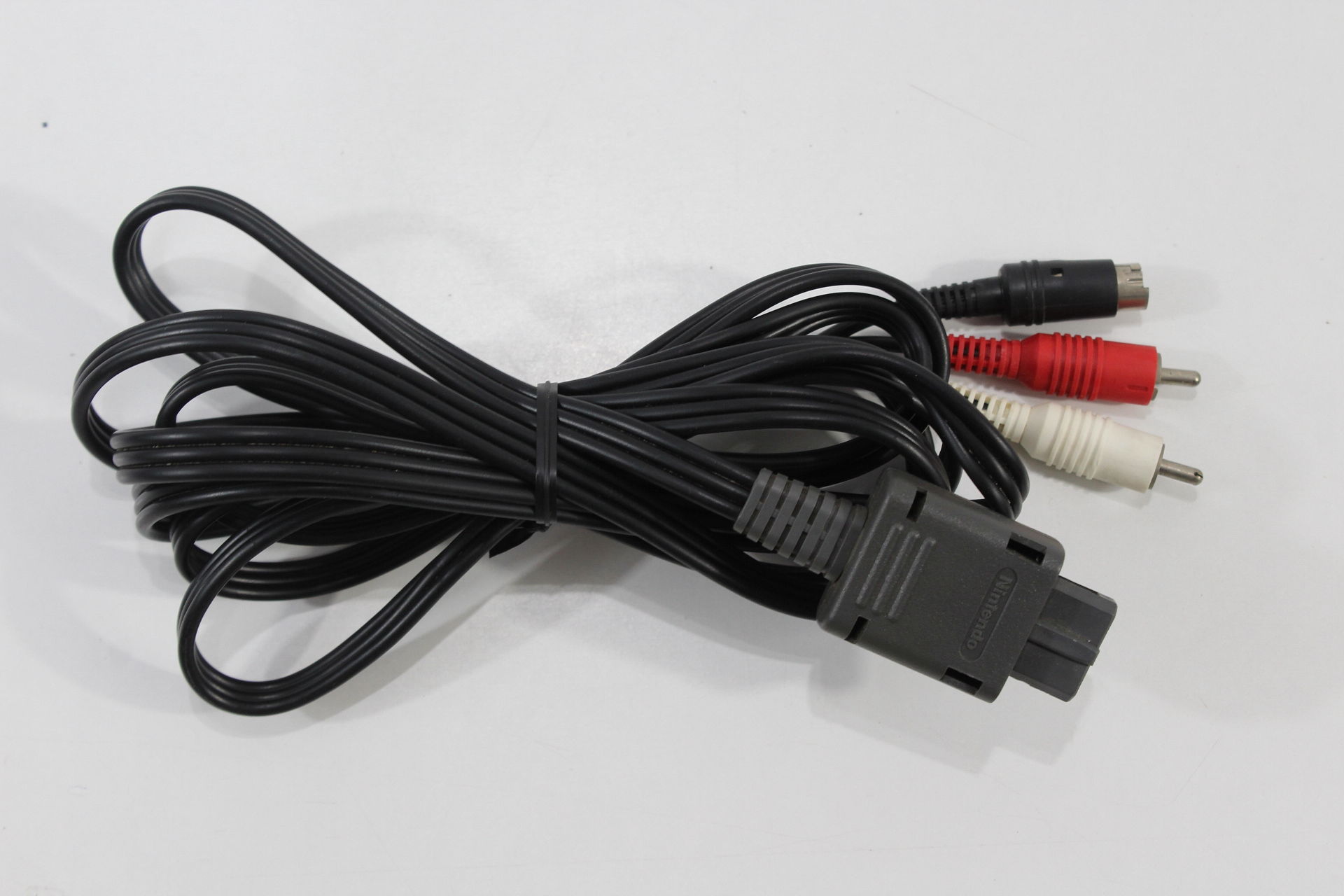 Cable AV oficial Nintendo NES