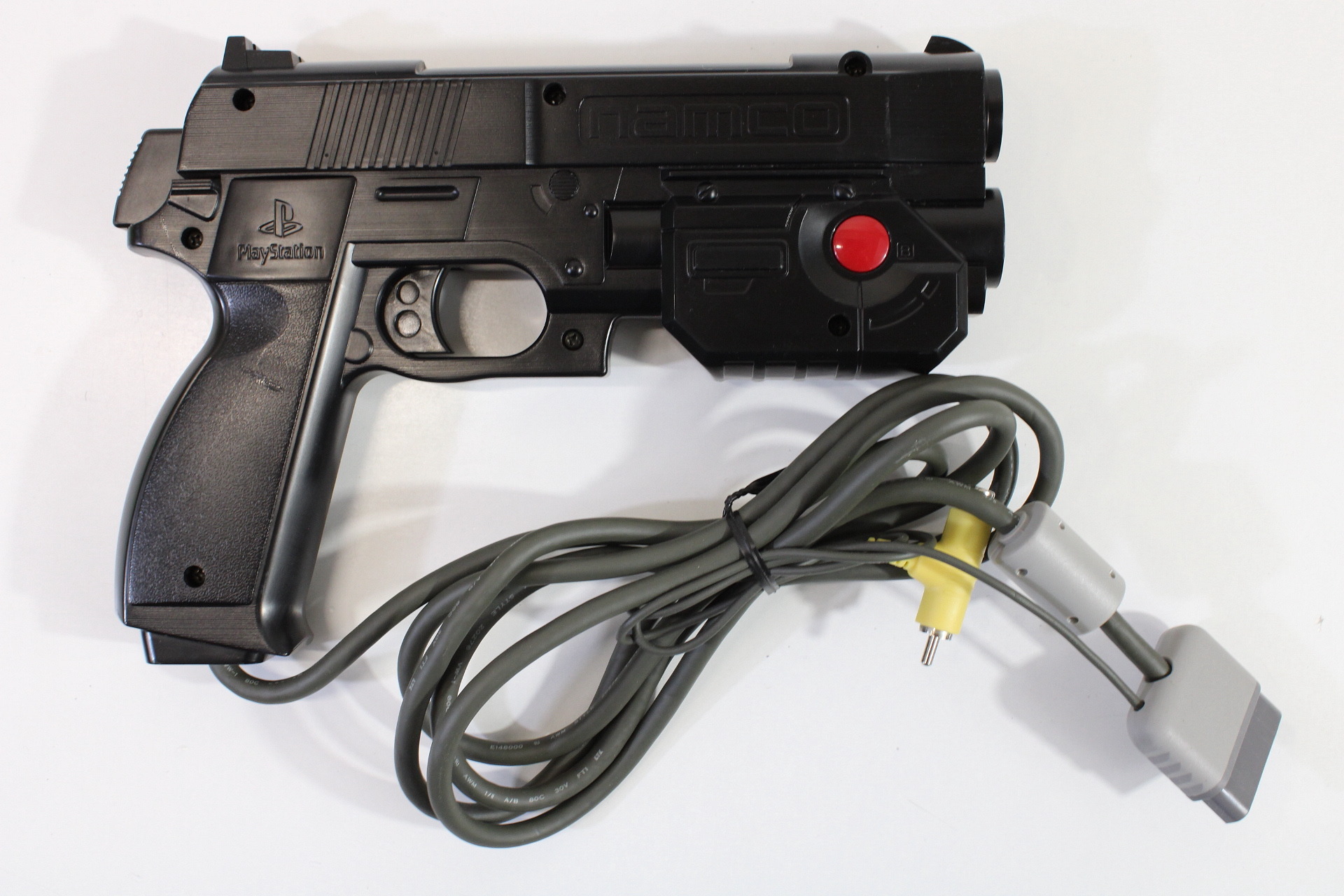 Namco NPC-103 GunCon Light Gun Controller Playstation PS1 / 1 PS2 / 2 (B)