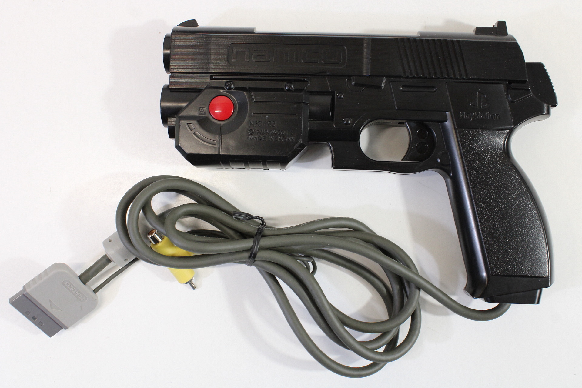Namco NPC-103 GunCon Light Gun Controller Playstation PS1 / 1 PS2 / 2 (B)