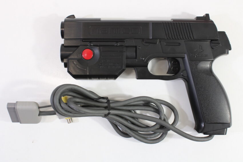 Boxed Namco NPC-103 GunCon Light Gun Controller Playstation PS1 PS2 (B)