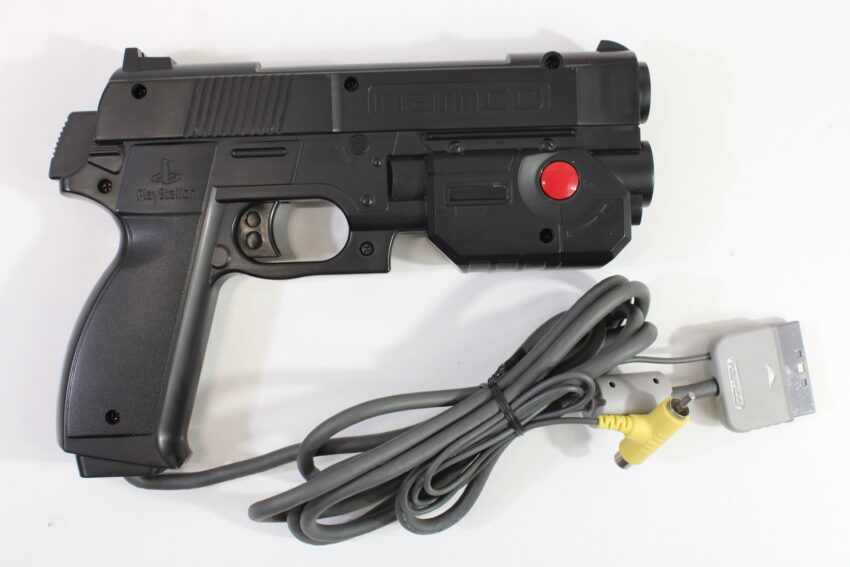Boxed Namco NPC-103 GunCon Light Gun Controller Playstation PS1 PS2 (B)