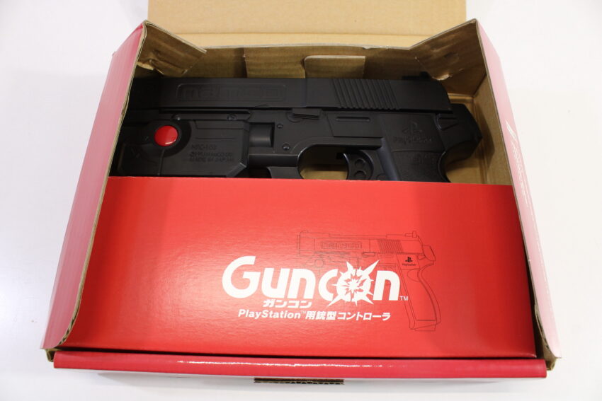 Boxed Namco NPC-103 GunCon Light Gun Controller Playstation PS1 PS2 (B)