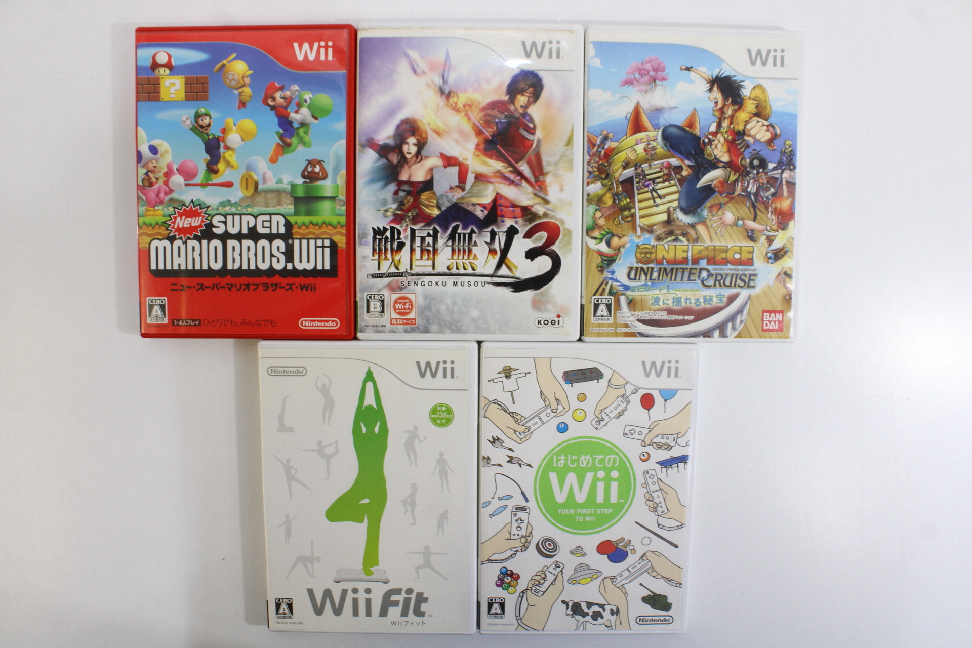 Lot of 5 Nintendo Wii Games New Super Mario Bros One Piece Sengoku Musou 3  Wii (B)