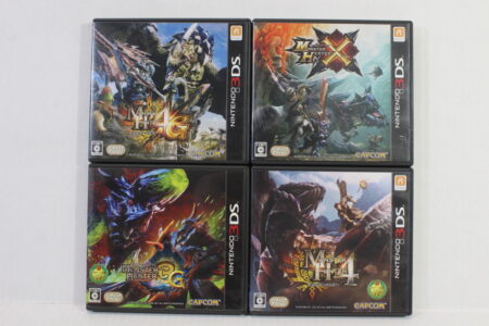 Lot of 4 Monster Hunter Tri 3G, 4, 4G, and X Cross (B) Nintendo 3DS