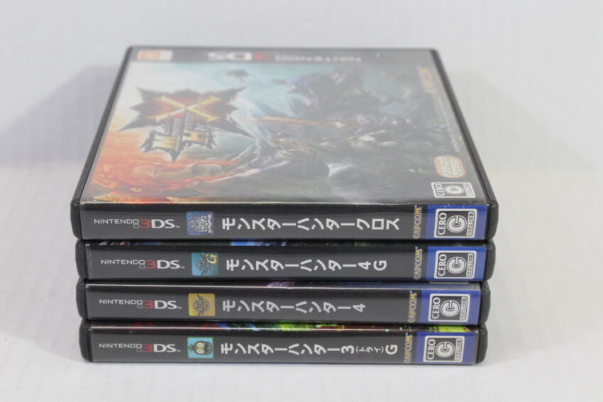 Lot of 4 Monster Hunter Tri 3G, 4, 4G, and X Cross (B) Nintendo 3DS