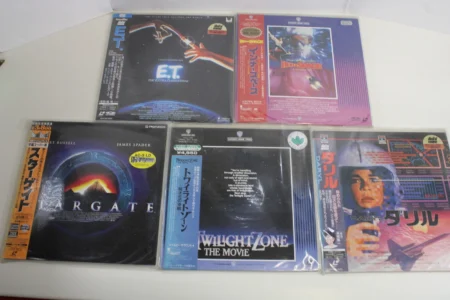 Lot of 9 E.T. The Extra Terrestrial Inner Space Twilight Zone The Movie Star Highlander 2 Seven English Audio Japanese Subtitles LD Laserdisc (B~C)