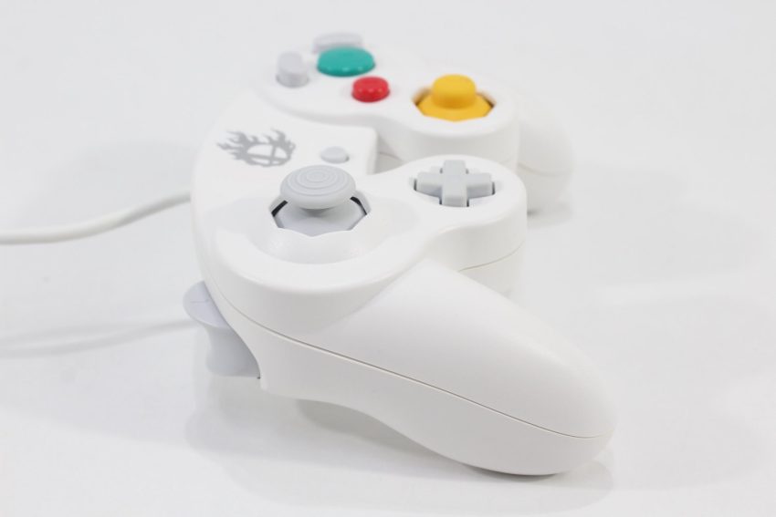 Official Nintendo Gamecube Controller Super Smash Bros White Boxed T3 OEM GC (A)
