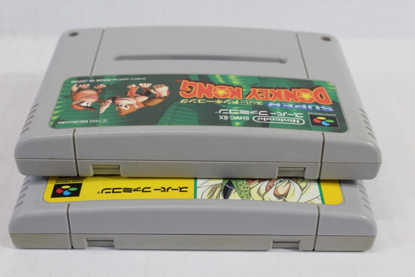 Lot of 2 Dragon Ball Z Super Butouden 1 & Donkey Kong Country 1 SFC (B)