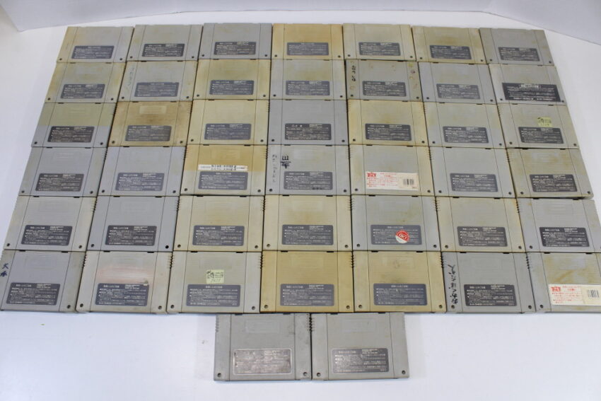 Wholesale Lot of 44 Nintendo Super Famicom Games SFC (Untested)