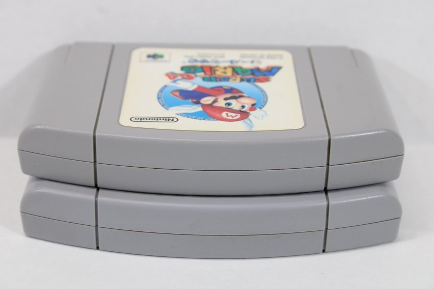 Lot of 2 Super Mario 64 & Mario Kart With OEM Region Free Tray and Security Bit N64 (B)