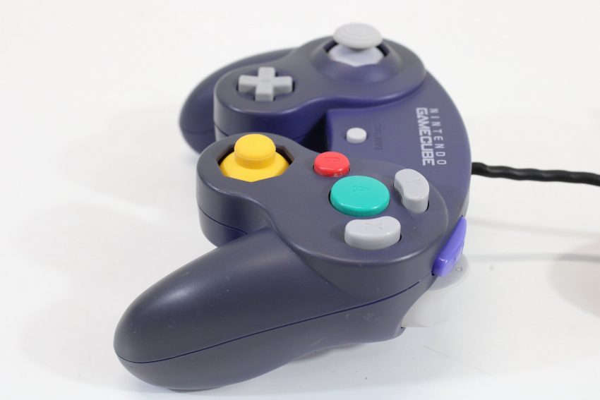 Official Nintendo Gamecube Controller Indigo Purple OEM T3 Discolored GC (B)