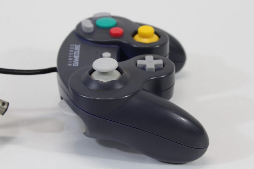 Official Nintendo Gamecube Controller Indigo Purple Discolored T3 Stick GC (C)