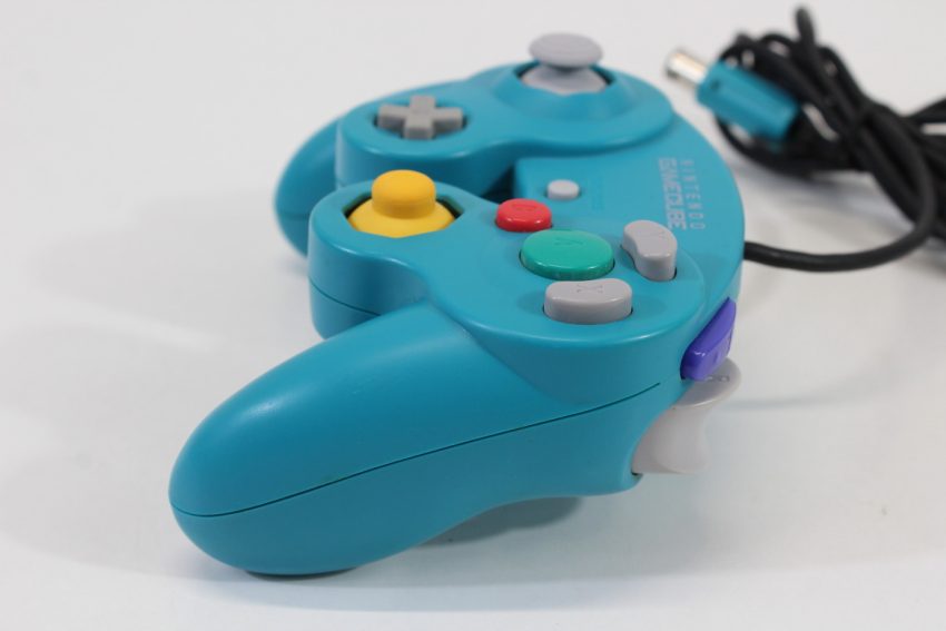 Official Nintendo Gamecube Controller Emerald Blue Teal T3 OEM Cosmetic Wears Cord Damaged GC (C)