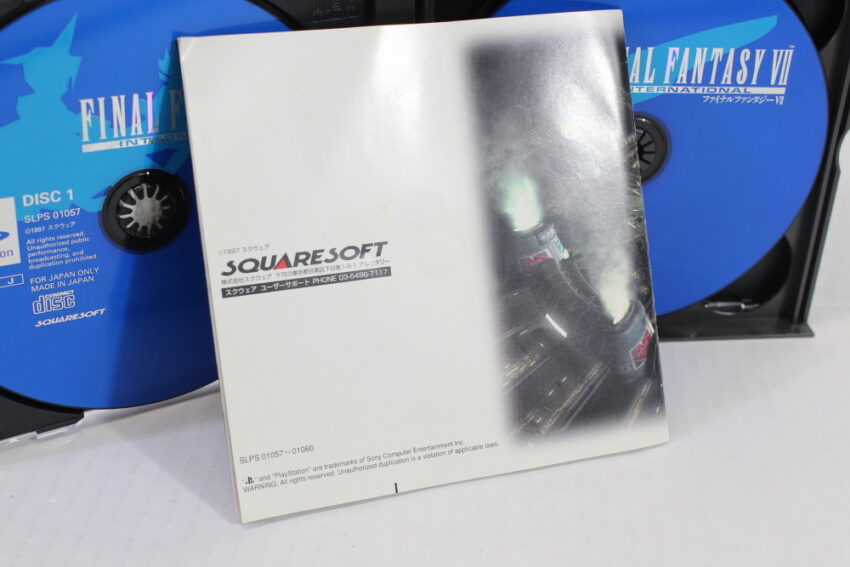Final Fantasy VII 7 International (B) SONY PlayStation 1 PS1
