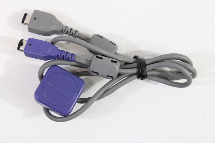 Official Nintendo Game Boy Advance Game Link Cable Cord Boxed OEM AGB-005 GBA (B)