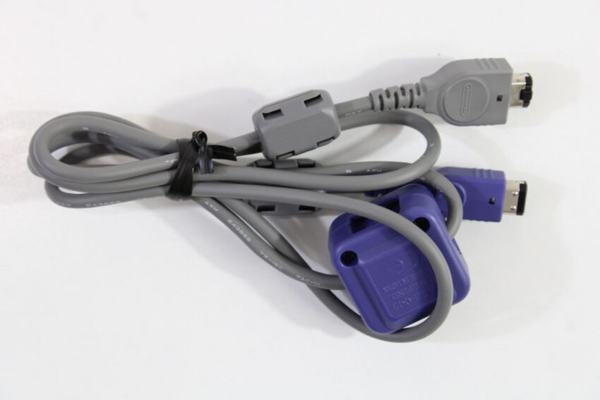 Official Nintendo Game Boy Advance Game Link Cable Cord Boxed OEM AGB-005 GBA (B)