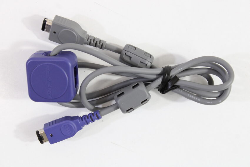 Official Nintendo Game Boy Advance Game Link Cable Cord Boxed OEM AGB-005 GBA (B)
