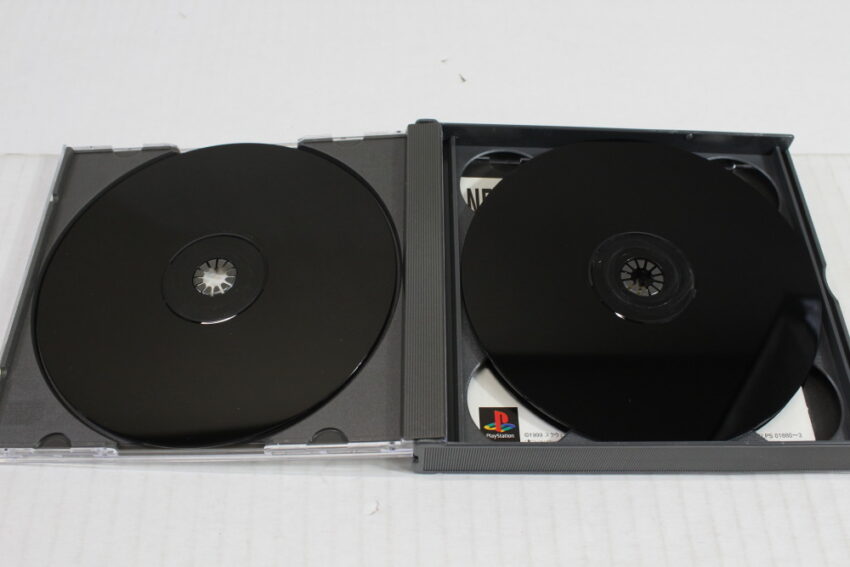 Final Fantasy VIII 8 (B) SONY PlayStation 1 PS1