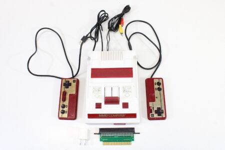 Nintendo Famicom FC / NES – Retro Games Japan