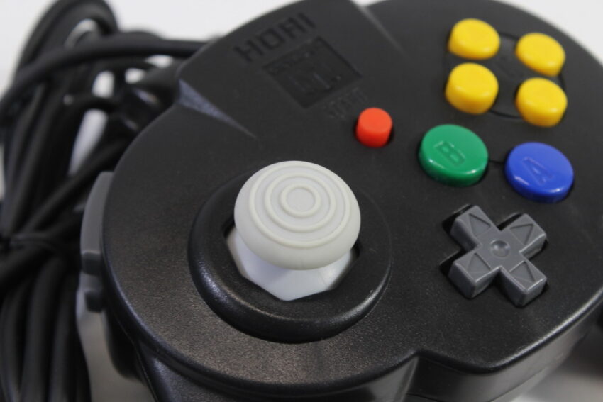 Hori Pad Mini Nintendo 64 Controller Black N64 (B)