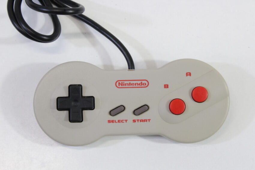 Famicom Dogbone Controller HVC-102 (B) Nintendo Famicom FC NES