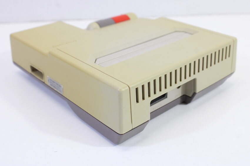 AV Famicom Console "New Famicom" Controller x1 AC Adapter AV Cable & NES Pin Converter (B) Nintendo Famicom FC