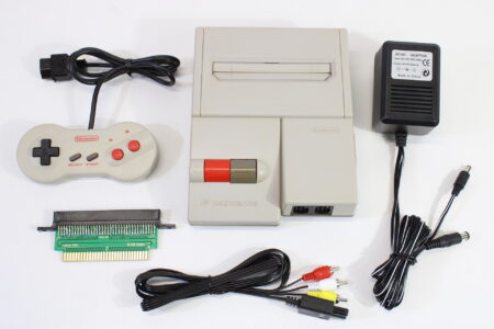 AV Famicom Console "New Famicom" Controller x1 AC Adapter AV Cable & NES Pin Converter (B) Nintendo Famicom FC