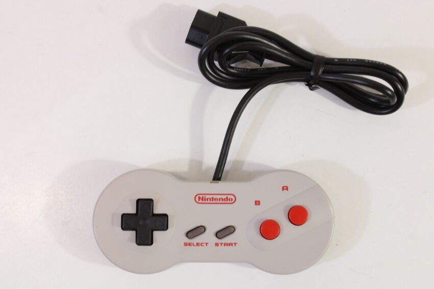 Famicom Dogbone Controller HVC-102 (B) Nintendo Famicom FC NES
