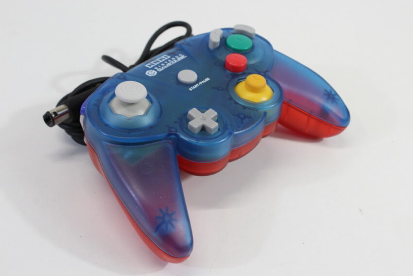 Official HORI Pad Cube Nintendo Gamecube Controller Clear Blue x Red Custom (C) Nintendo Gamecube GC