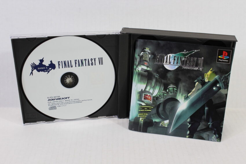 Lot of 4 Final Fantasy 7 8 9 VII VIII IX Tactics (B) SONY PlayStation 1 PS1