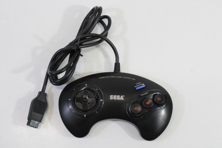 SEGA Mega Drive / Genesis 3 Button Controller Pad SJ-3500 (B)