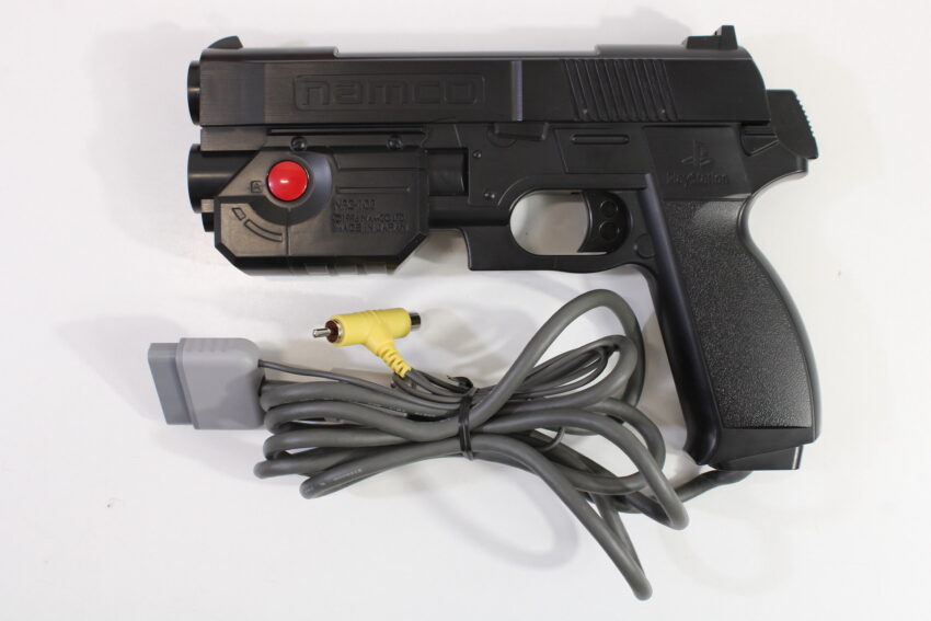 Boxed Namco NPC-103 GunCon Light Gun Controller Playstation PS1 PS2 (B)