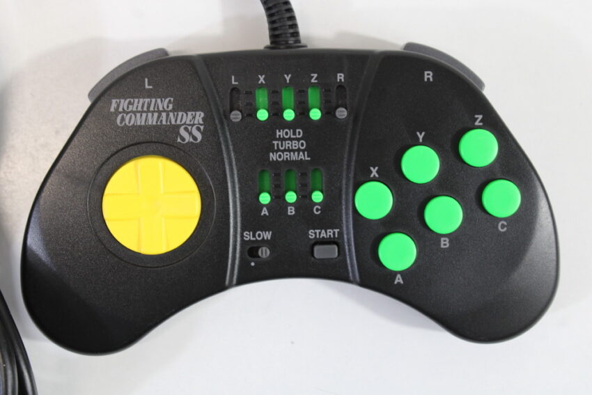 Boxed Hori Fighting Commander SS Turbo Controller HSS-08 (B) SS Sega Saturn