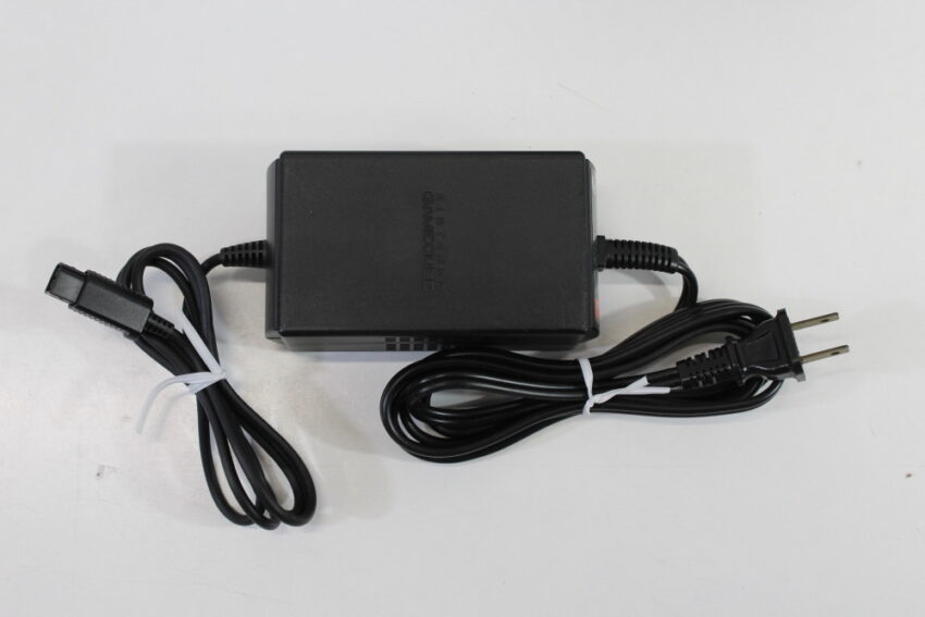 Nintendo GameCube Console & AC Adapter Clear Transparent Black DOL-001 GC Play US Region Games Slow RGB LED (A)