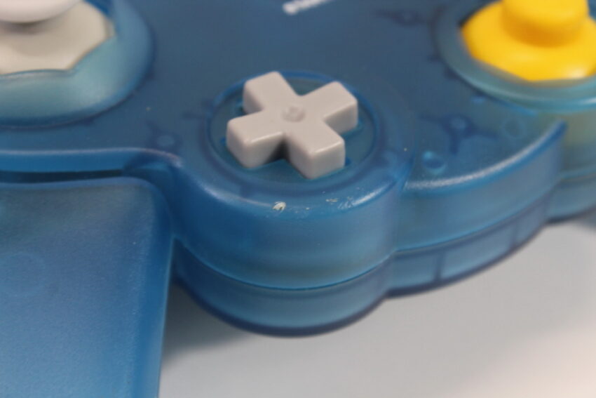 Official HORI Pad Cube Nintendo Gamecube Controller Clear Blue (B)