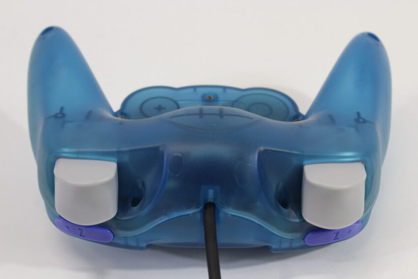 Official HORI Pad Cube Nintendo Gamecube Controller Clear Blue (B)