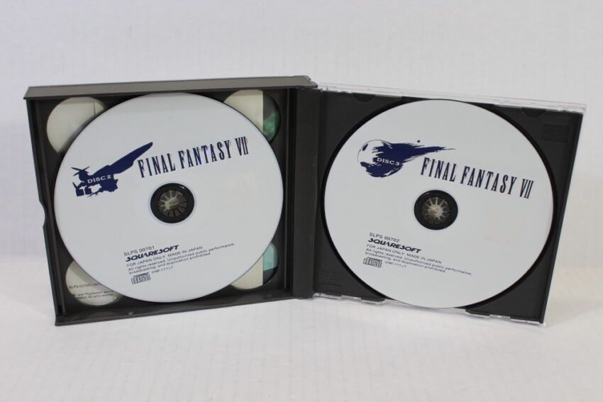 Lot of 4 Final Fantasy 7 8 9 VII VIII IX Tactics (B) SONY PlayStation 1 PS1