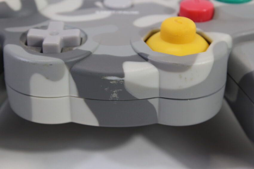 Grey Gamecube Controller Official HORI Pad Cube Nintendo Gamecube Controller Gray Camo (B ...