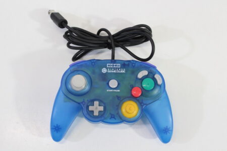 Official HORI Pad Cube Nintendo Gamecube Controller Clear Blue (A)