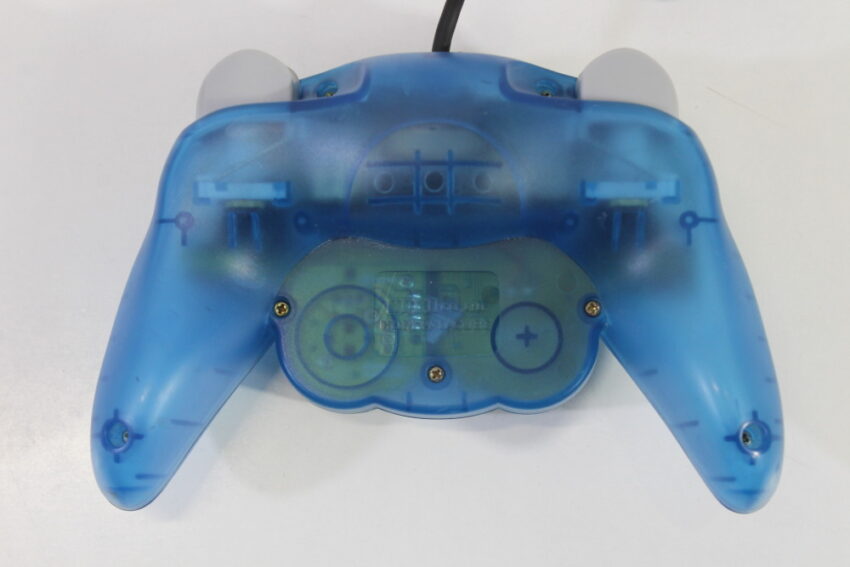 Official HORI Pad Cube Nintendo Gamecube Controller Clear Blue (B)
