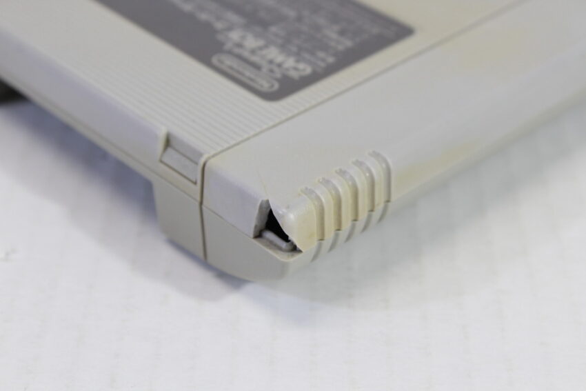 Super Gameboy 1 (C Damaged Shell) Nintendo Super Famicom SFC