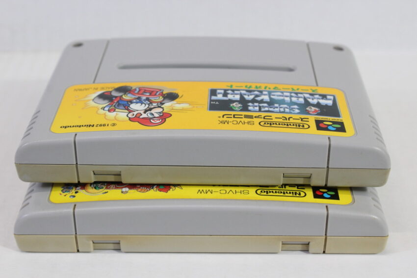 Lot of 2 Super Mario World & Kart (C) Nintendo Super Famicom SFC