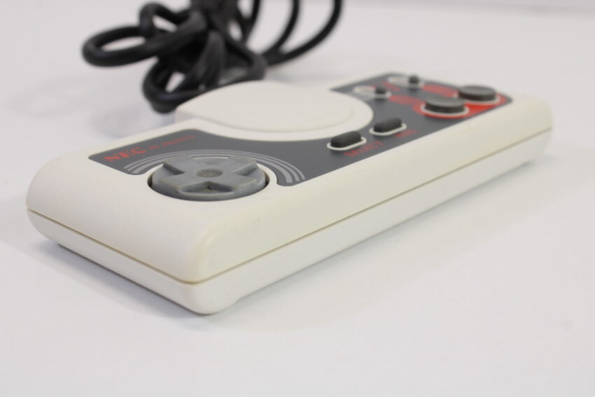 PC Engine PI-PD002 White & Red Turbo Controller (B) NEC PCE