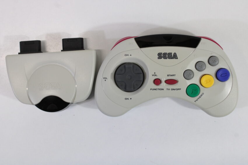 Official Sega Saturn Wireless Controller and Receiver HSS-0126 & HSS-0125 OEM SS (B)