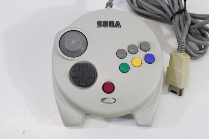 Official 3D Multi Pad Controller HSS-0137 White (C Discolored  Cosmetic Wears) Sega Saturn SS