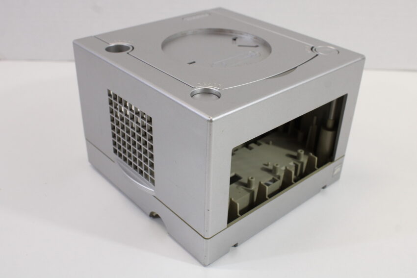Nintendo GameCube OEM Replacement Shell Only Platinum Silver DOL-001 (For Parts or Repair) Nintendo GameCube GC