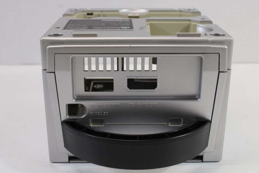Nintendo GameCube OEM Replacement Shell Only Platinum Silver DOL-001 (For Parts or Repair) Nintendo GameCube GC