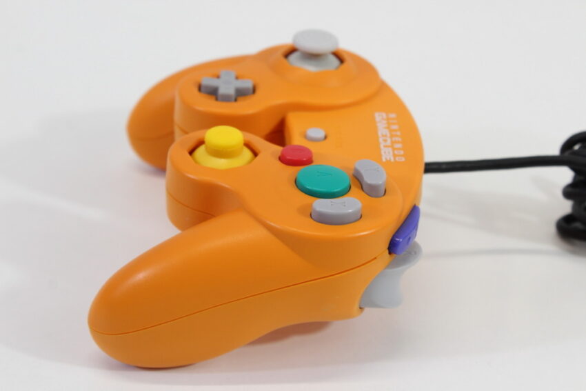 Official Nintendo Gamecube Controller Spice Orange (C Discolored Cord Damage) Nintendo GameCube GC